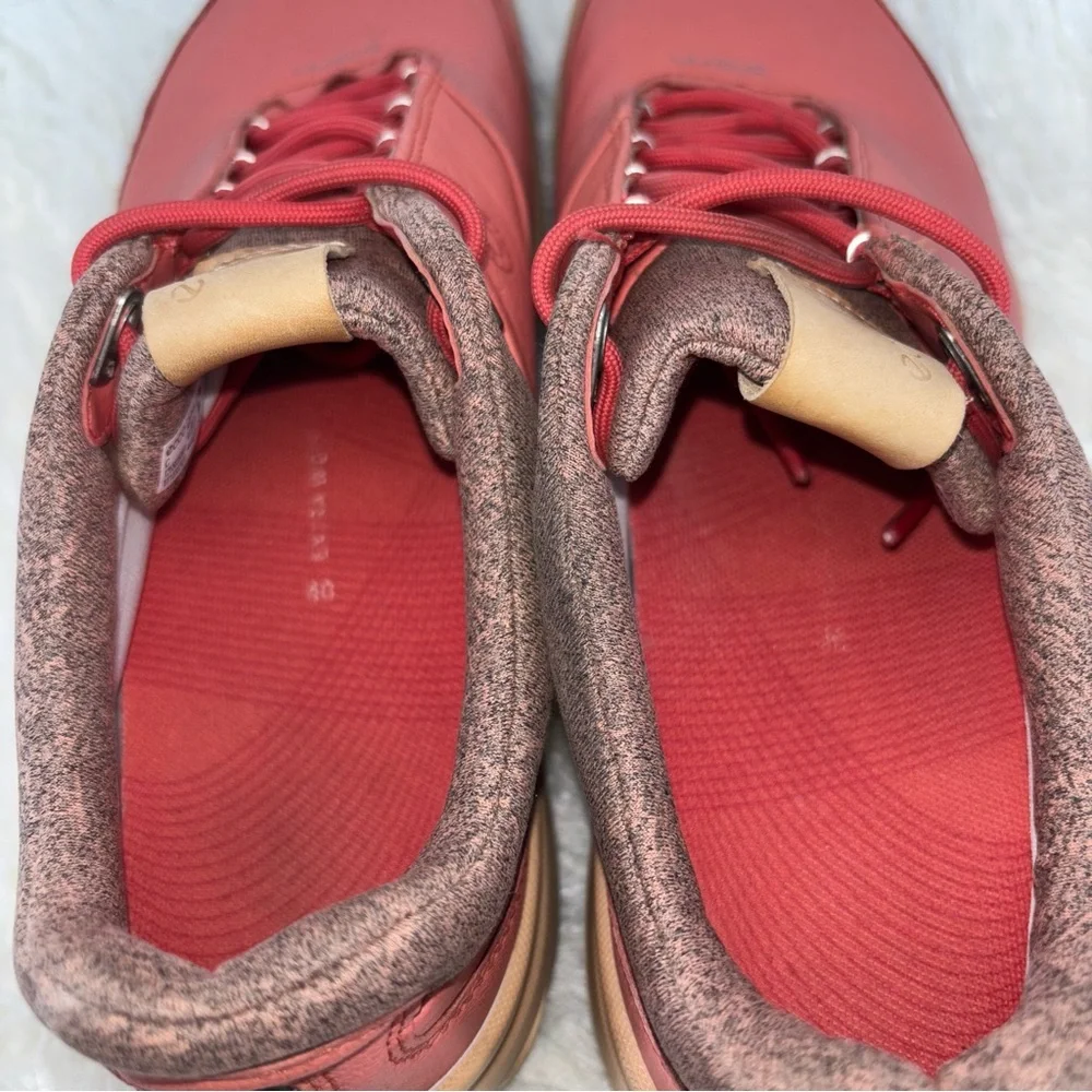 ECCO Biom Hybrid 3 Women 9 Gortex Golf Shoes‎ Yak Leather Soft Cleats Coral